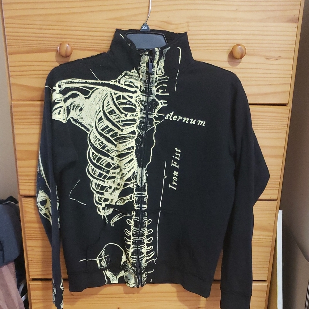 VINTAGE(Y2K) Iron Fist "Wish Bone" Zip-Up